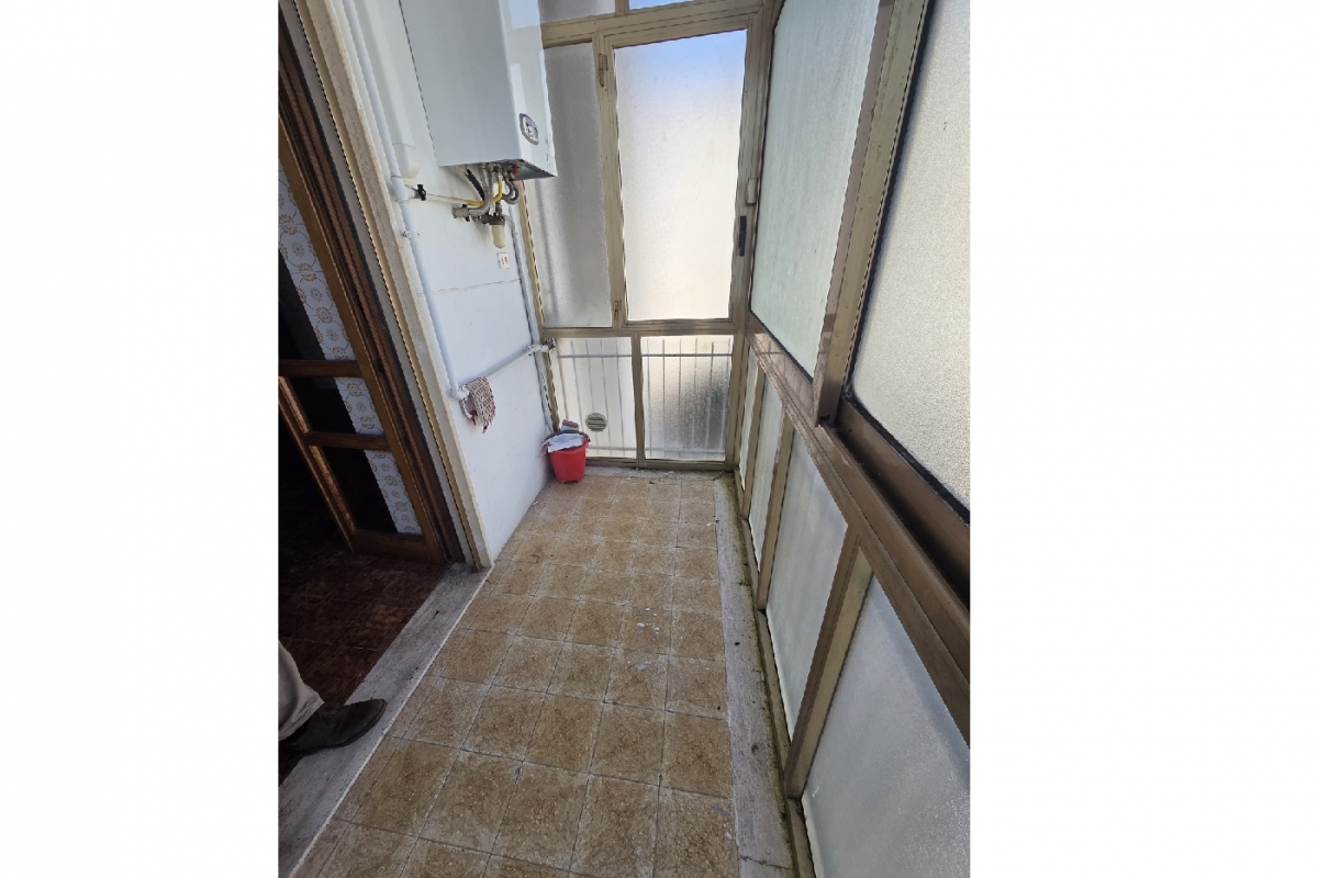 10 balcone cucina.jpg